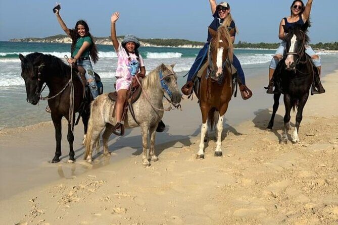 2-Hour Horseback Riding Tour at Sunset from Punta Cana - Pickup and meeting point: fewer headaches at the end of the day