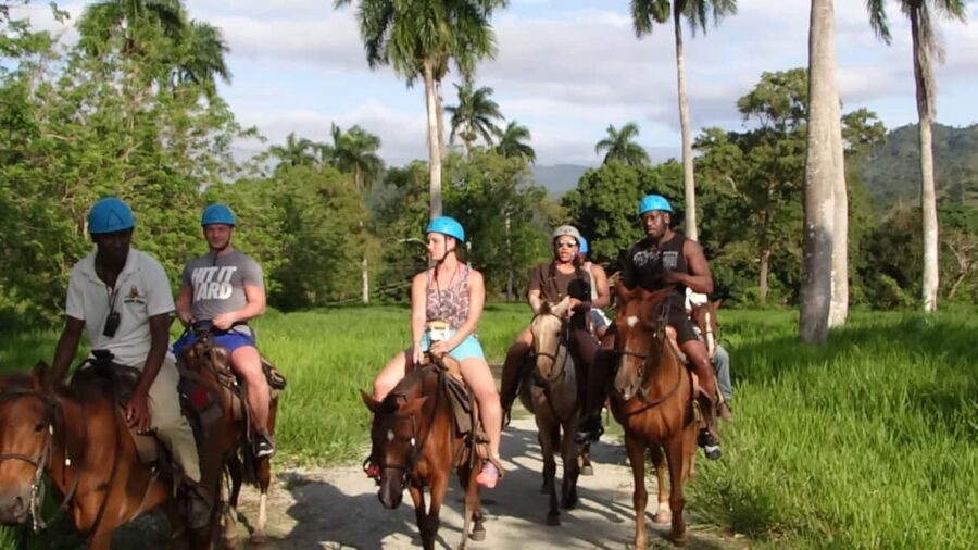 27 Waterfalls: Zip 'n Splash Adventure with Horse Ride - Timing, transport, and how the day will actually feel