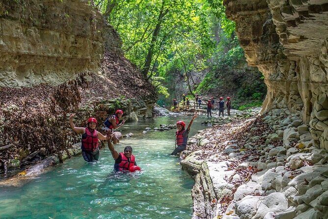 7 Waterfalls in Puerto Plata + a Delicious Local lunch. - Key things I think you should know before you go
