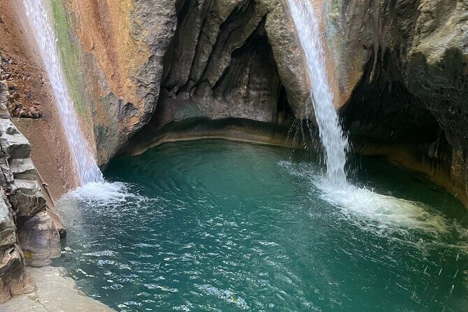7 Waterfalls in Puerto Plata + a Delicious Local lunch. - Gear checklist: shoes, waterproof phone strategy, and the money question on photos