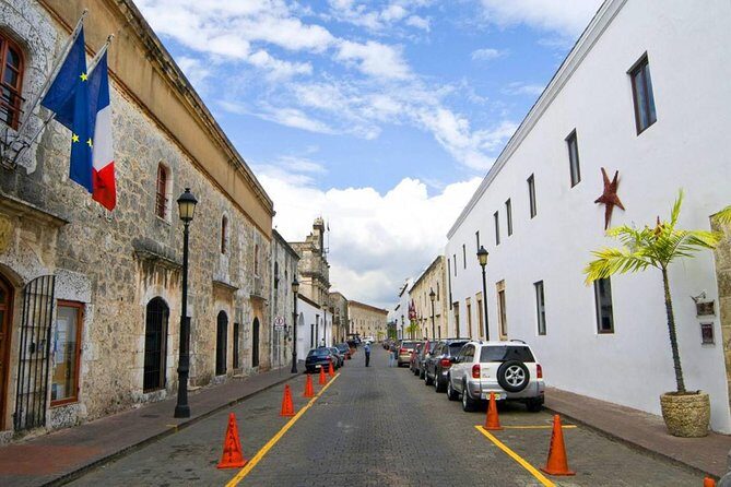 All-Inclusive Santo Domingo Day Trip from Punta Cana - Zona Colonial walking time: where the city feels like a real place