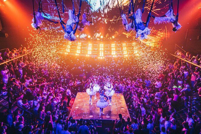 Coco Bongo Punta Cana Gold Member Skip the line Entrance Ticket - The main event: 40-plus artists and flying acrobats
