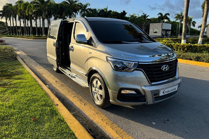 Confortable and privaste transportación from puj Airpot - Punta Cana Transfer Value: Why This Ride Is a Good Use of Your Time