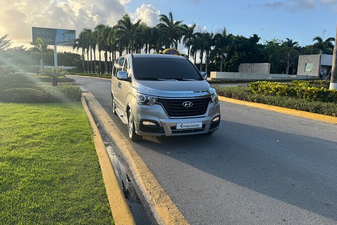 Confortable and privaste transportación from puj Airpot - Practical Tips to Make the Pickup Feel Effortless
