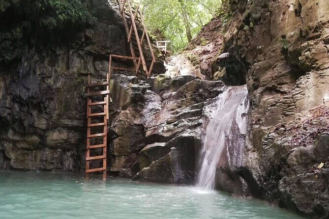 Damajagua Waterfalls Adventure Tour With Lunch Included - Damajagua at Puerto Plata: why this feels like real adventure