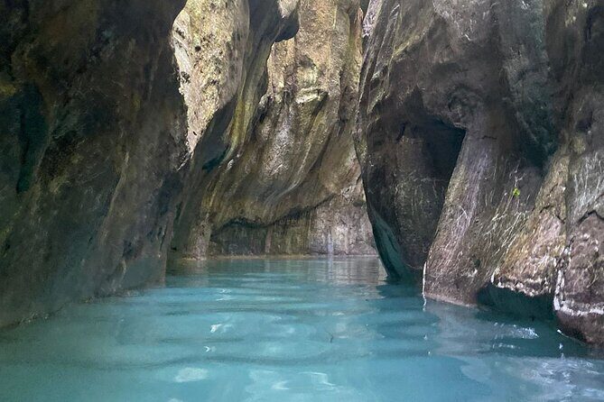 Damajagua Waterfalls Adventure Tour With Lunch Included - The hike to the waterfall area: footwear and pacing rules