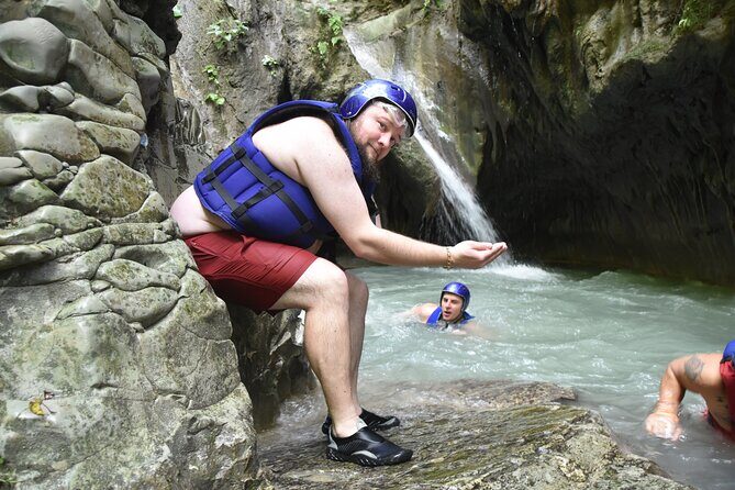 Excursion in Damajagua's 7 Waterfalls - The Waterfall Descent: Jumps, Slides, Swimming, and Safety