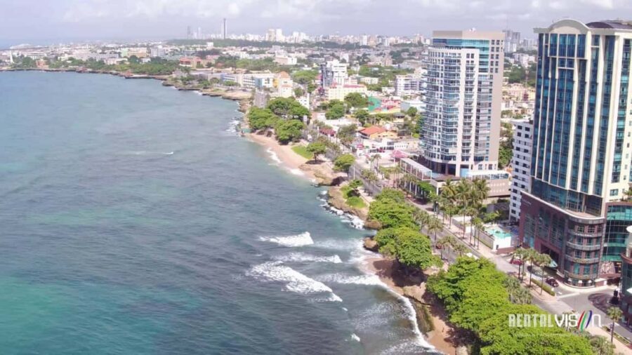 From Bavaro: Santo Domingo Colonial City Tour - Cathedral, early government sites, and power centers you can still read