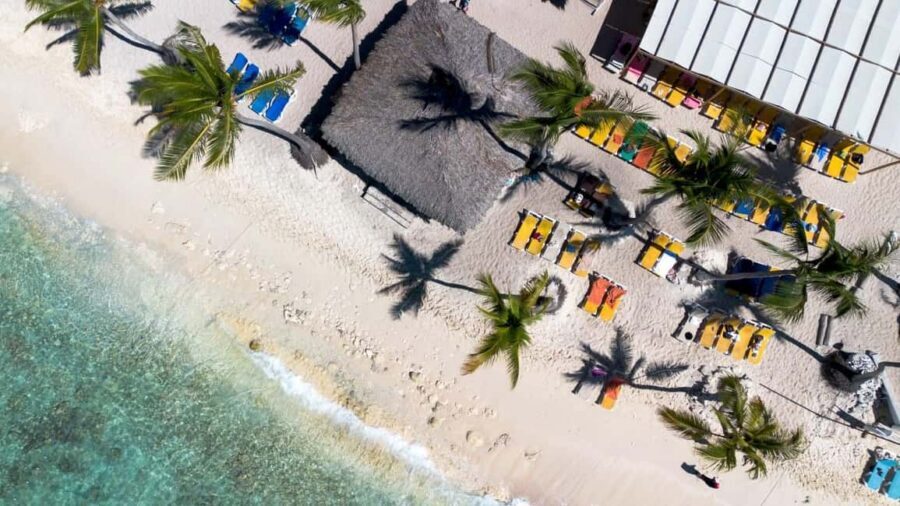 From Punta Cana or Bayahibe: Catalina Island with Snorkeling - Catalina’s beach + BBQ buffet + open bar: where the day turns into vacation