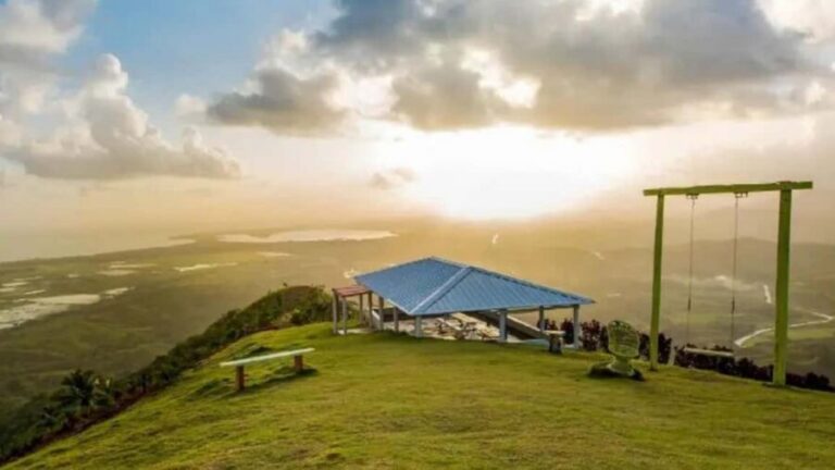 From Punta Cana: Redonda Mountain & Emerald Coast Tour - The 4x4 climb to Montaña Redonda: swing, viewpoints, and photos