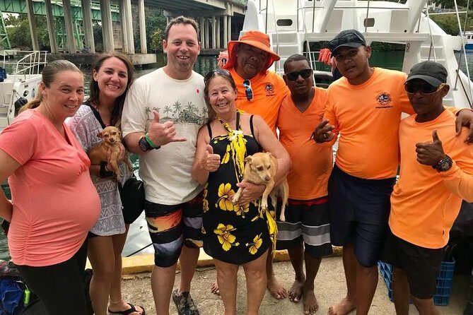 Full-Day Catalina Island Snorkeling Tour from La Romana - Dominican BBQ lunch and the unlimited drinks plan