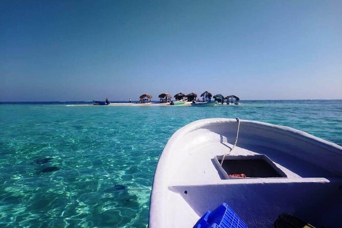Full-Day Tour to Punta Rucia and Cayo Arena with Snorkeling - What to bring so the day stays fun (not annoying)