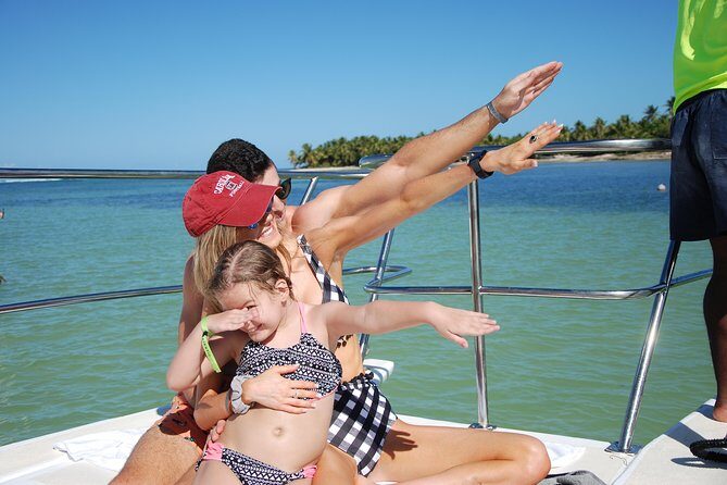 Great Snorkeling Cruise with Sharks & Stingray Encounter and Natural Pool - Food, drinks, and the floating-bar vibe