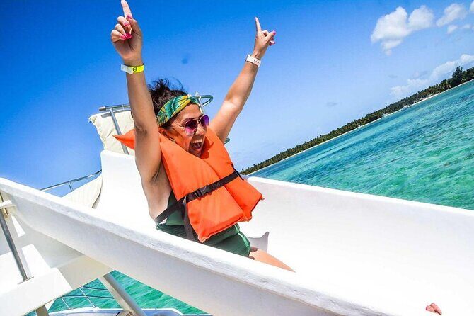Half-day Private Catamaran Trip with Snorkeling - Natural Pool + Floating Bar: The Stop That Turns Pretty Into Memorable