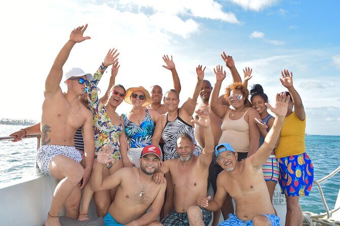 Half-Day Snorkeling Cruise and Natural Pool with Open Bar - Open bar time: snacks, Dominican drinks, and music you control