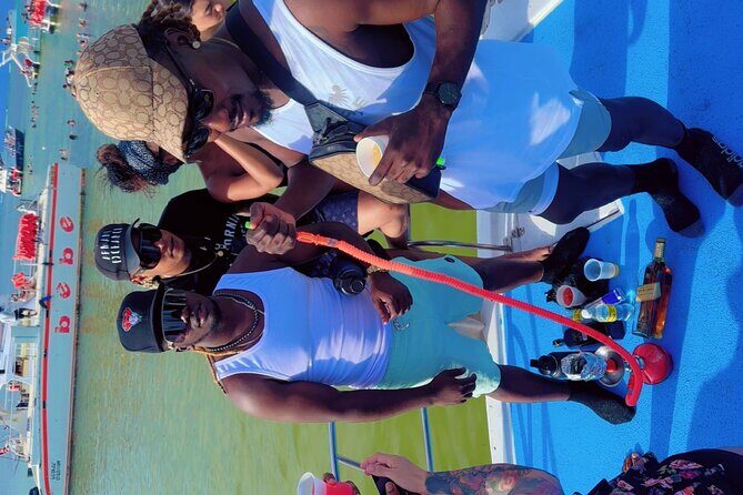 Hip Hop Adult Only Party Boat with Unlimited drinks & Sandba stop - Hip hop party boat style: what the experience feels like