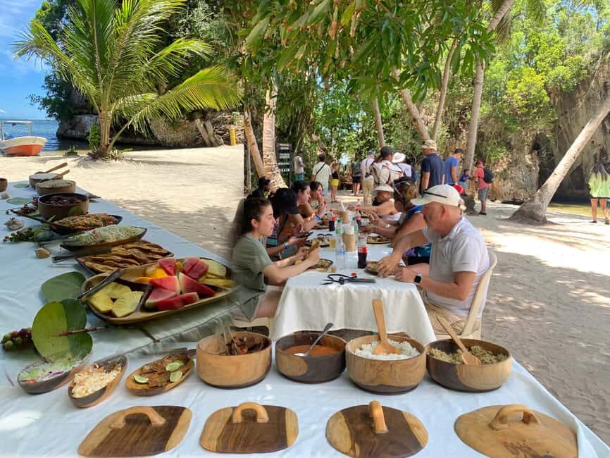 Los Haitises: Boat + Lunch at the beach & Natural pools - Cueva de la Arena and Cueva de la Linea: Taino Petroglyphs, Cave Rules, and Walking Comfort