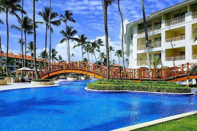 Majestic Mirage - Round Trip Shuttle - Punta Cana Airport - A stress-free Punta Cana arrival, focused on real-world time