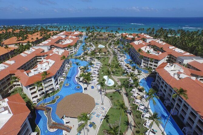 Majestic Mirage - Round Trip Shuttle - Punta Cana Airport - Where pickup actually matters: airport, port, and resort gates