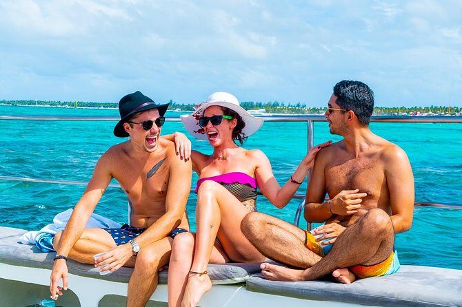 PACKAGE DEAL Catamaran- Snorkeling - Hooka Diving - Parasailing - Price and Value: Is $140 Fair for Three Activities?