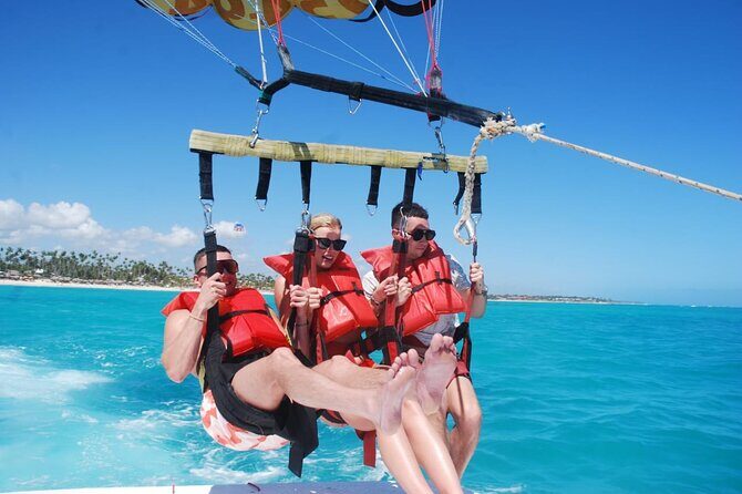 Parasailing Adventure in Punta Cana - What’s included (and what you’ll pay for later)