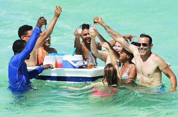 Party Boat in Punta Cana with Drinks and Transportation Included - Boat size and comfort: one concern you should take seriously