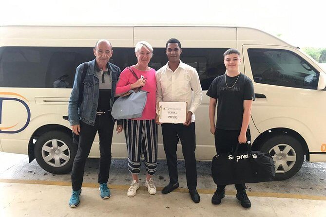 Private Airport Punta Cana transfer to Hotels Barcelo - Timing, Tickets, and What to Have Ready