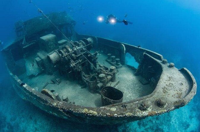 Private Bayahibe 3 Tank Diving with Lunch from Punta Cana - Transportation and Comfort: Air-Conditioned Van, Private Charter Feel