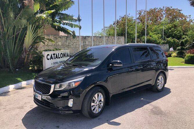 Private Punta Cana Airport Transfer to/from Hotels in Punta Cana - The WhatsApp Advantage (and Why It’s Mentioned for a Reason)