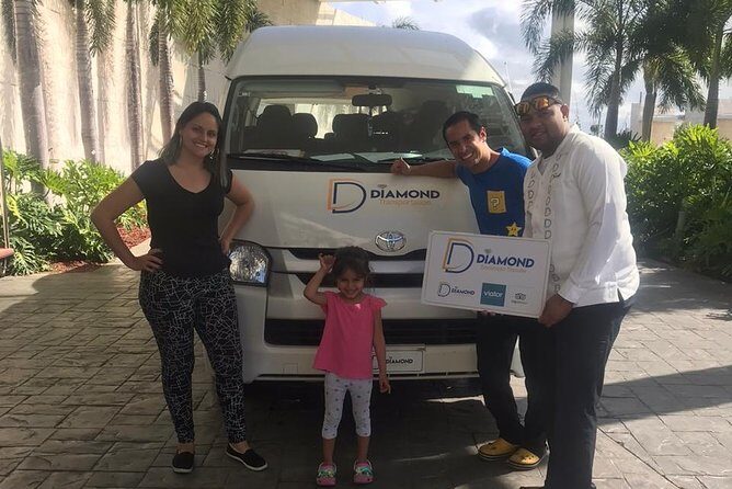 Private Transfer 1 way Punta Cana Airport and Bayahibe, La Romana - Pickup at Punta Cana Airport: what to expect when you land