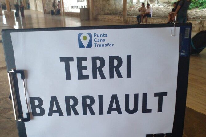 Private Transfer between Santo Domingo Airport and Punta Cana - A Private Van Ride from Las Americas to Punta Cana