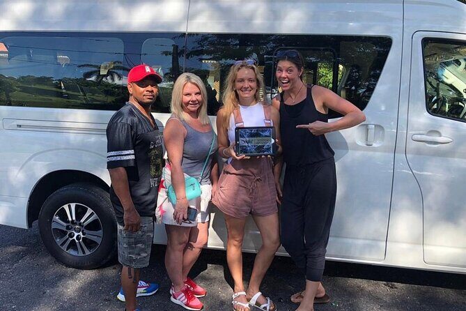 Private Transfer from or to Puerto Plata Airport - Finding your driver fast: logos, your name, and no guessing games