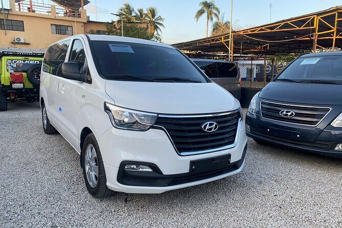 Private Transfer from or to Punta Cana and Bavaro - Departing Punta Cana: the hotel-lobby pickup that saves your morning