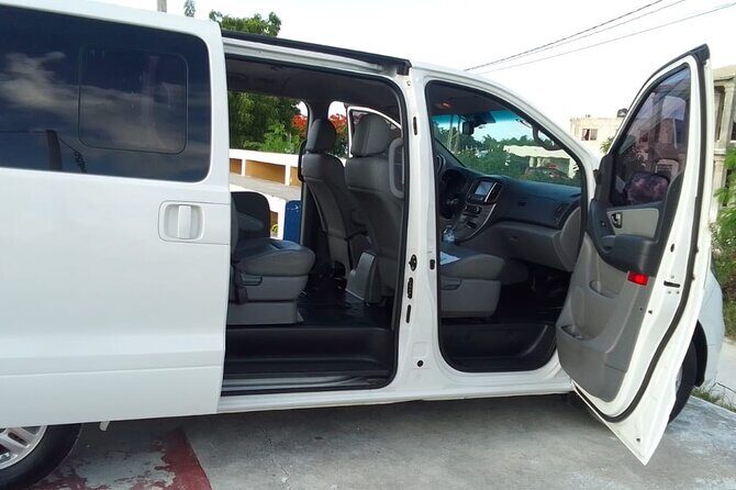 Private transfer from Santo Domingo to Punta Cana & Viceversa (one way) - Price and Value for Up to 6 People