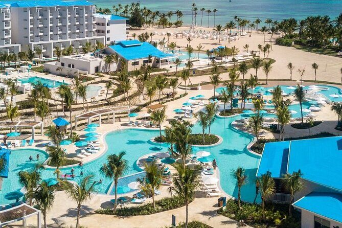 Private Transfer Punta Cana Airport to/from Dreams cap Cana - Punta Cana Airport to Margaritaville Island Reserve Cap Cana: what your ride looks like