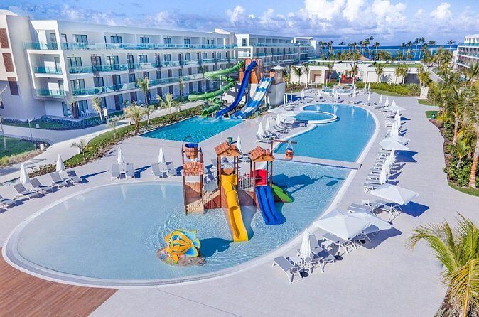 Private Transfer Punta Cana Airport to/from Serenade Punta Cana - Should you book this private transfer to Serenade Punta Cana?