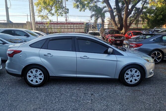Private Transfer SDQ Airport → Santo Domingo | Safe & On-Time - Comfort on the road: A/C, WiFi, and luggage help
