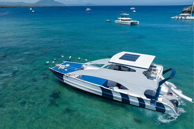 Puerto Plata Catamaran Cruise with Snorkeling, BBQ & Open Bar - Crew and safety: life jackets, professional staff, and comfort