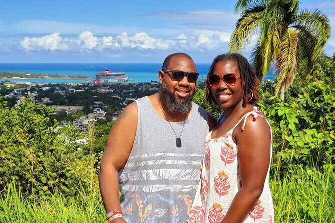 Puerto Plata VIP: The Exclusive E&J City Tour - Museo del Ámbar Dominicano: Museum Time with a Victorian Setting