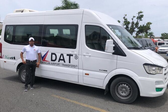 Punta Cana Airport to HYATT ZIVA & ZILARA RESORTS in CAP CANA R/T - What the Driver Actually Does (Beyond Driving)