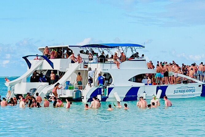 Punta Cana Booze Cruise, Snorkeling, Bar Entertainment Open Bar - What a 4-Hour Punta Cana Booze Cruise Really Feels Like