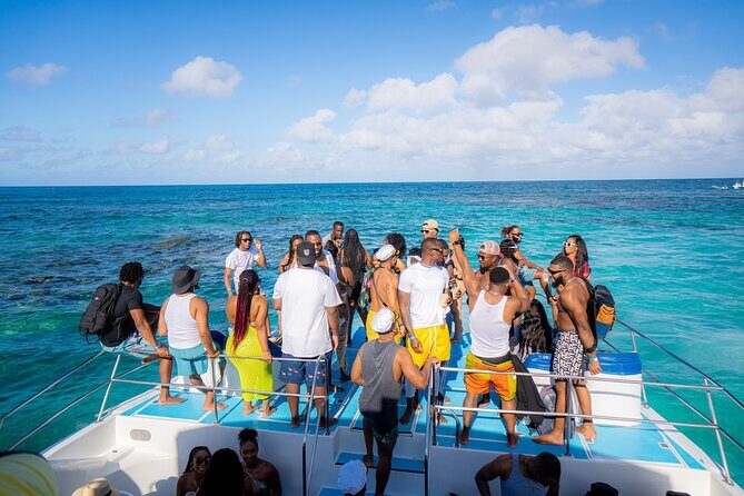 Punta Cana Booze Cruise, Snorkeling, Sand-Bar with Entertainment - The Natural Pool stop: why it feels like the star moment