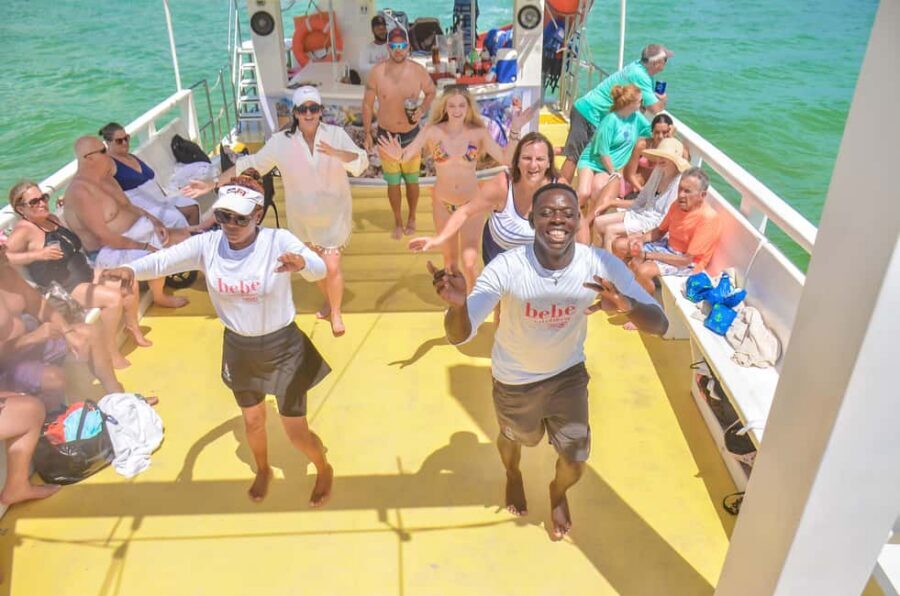 Punta Cana: Catamaran Family Tour - Route flexibility: creating your own feel on the water