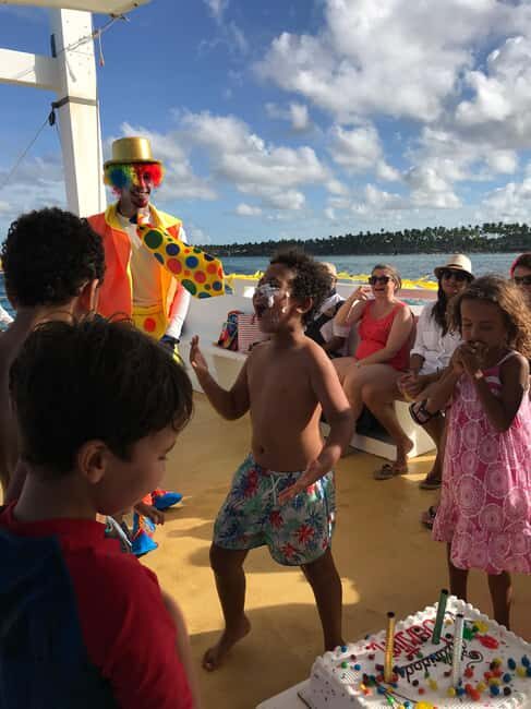 Punta Cana: Catamaran Family Tour - Snorkeling in calm shallow water: what you should expect