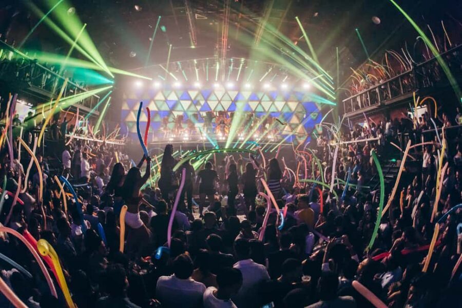 Punta Cana: Coco Bongo Nightclub Experience with Transfer - Key Things to Know Before You Go