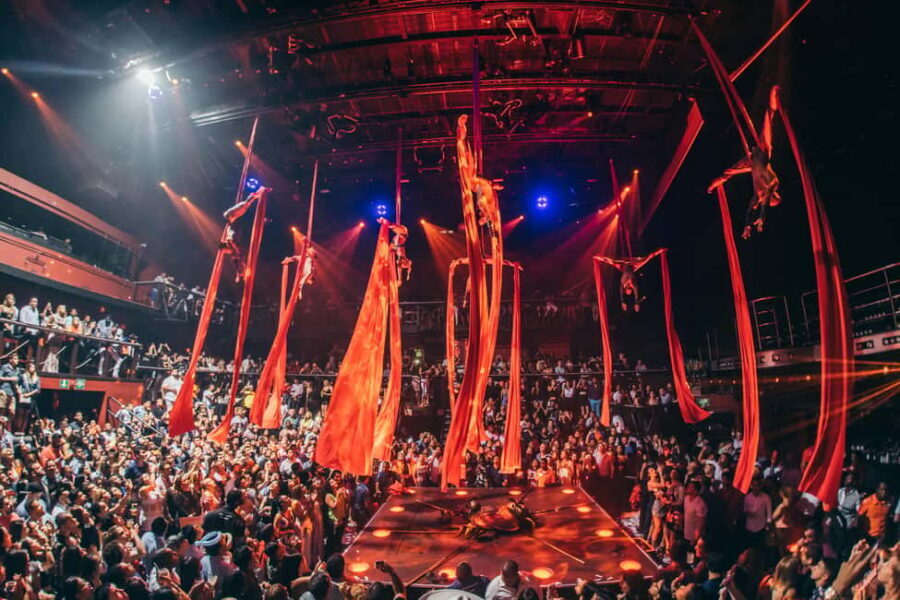 Punta Cana: Coco Bongo Nightclub Experience with Transfer - What the Show Feels Like: tribute energy, confetti moments, and scene changes