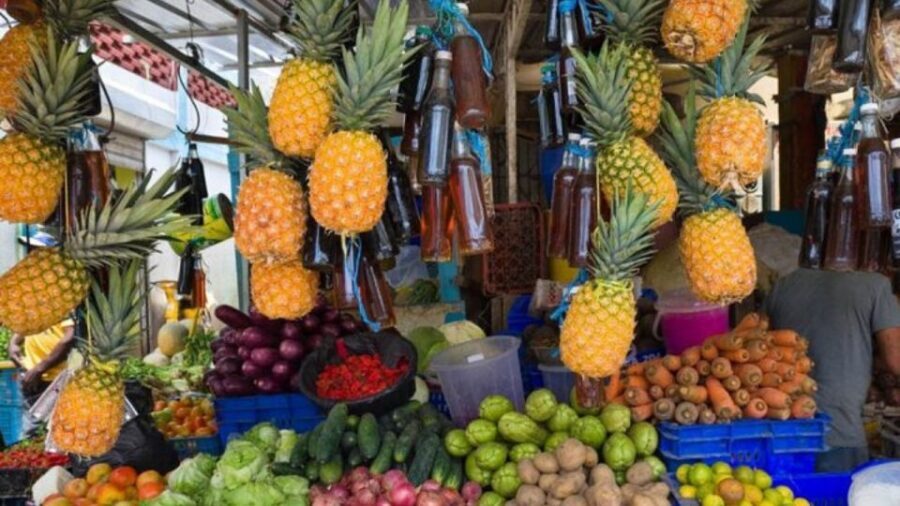 Punta Cana: Dominican Republic Culture Tour - Anamuya River lunch: Dominican comfort food cooked from the outside in