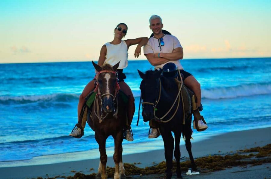 Punta Cana: Horseback Riding Tour with Sunset at Macao Beach - The Return Trip, Café Stop, and the Souvenir Question