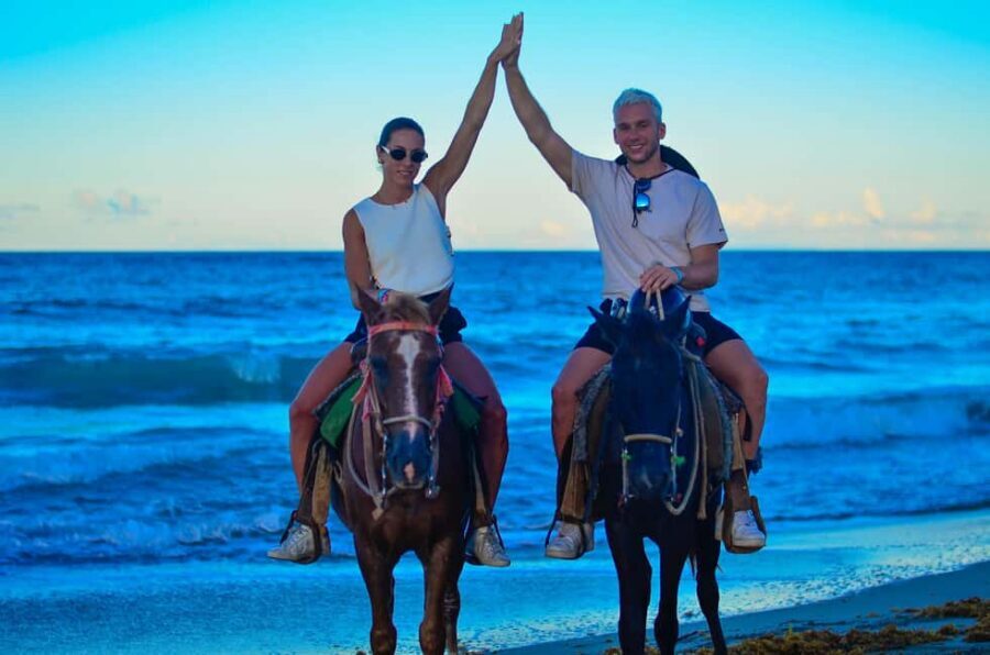 Punta Cana: Horseback Riding Tour with Sunset at Macao Beach - What to Bring (So Nothing Ruins Your Ride)