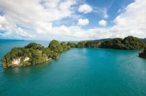 Punta Cana: Los Haitises National Park Full-Day Tour - Morning pickup and the drive to Samaná: what to expect before you reach the park